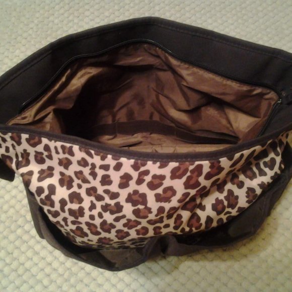 Carter's Diaper Bag Leopard Print Changing Pad - Picture 2 of 5